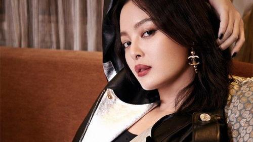 辛芷蕾吃瓜图片,瓜王降临！